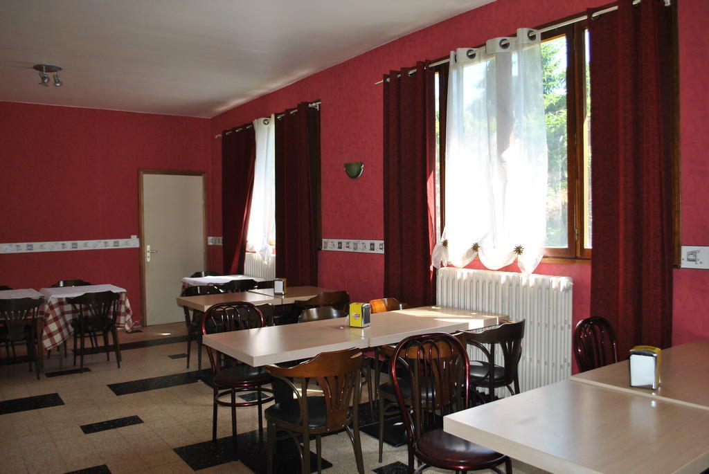 Hotel Belledonne เลอบูร์-เดอัวซ็อง ภายนอก รูปภาพ